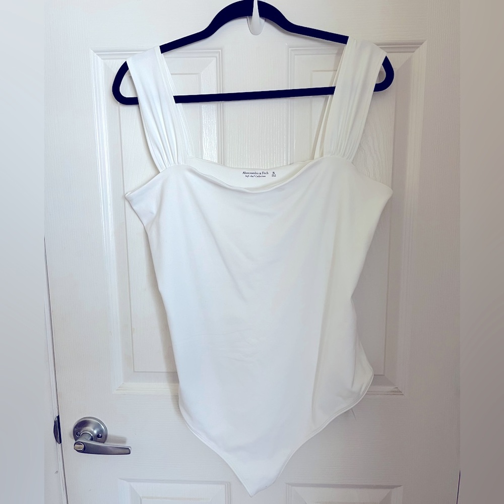 A&F Seamless Fabric Ruched Strap Bodysuit NWT